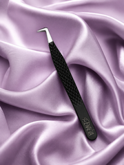 Renaéva 90° Boot Tweezer — Fiber Tip